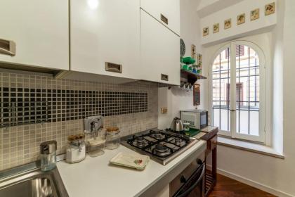 Rione Monti & Cavour Apartment - image 12