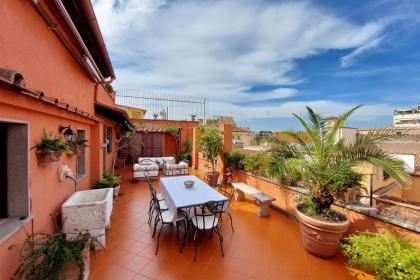 Spanish Steps Dream Penthouse TreasureRome - image 4