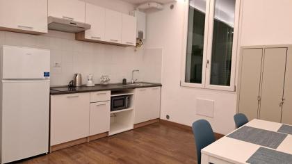 Lilia charming apartment - image 13