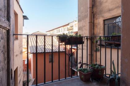 Trastevere Elegant Apartment - image 16