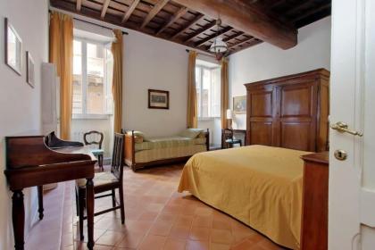 Navona elegant two bedroom apartment - image 16