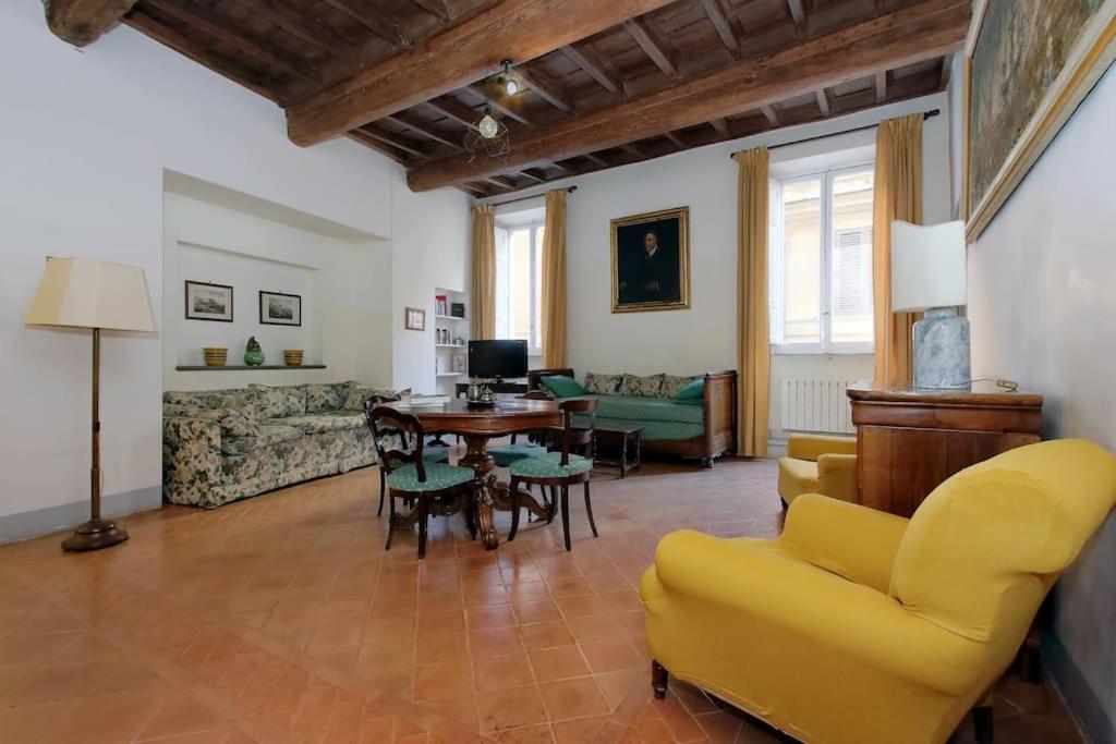 Navona elegant two bedroom apartment - image 3