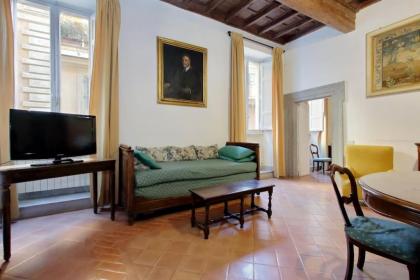 Navona elegant two bedroom apartment - image 9