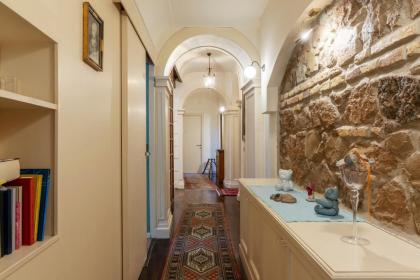 Castel Sant'Angelo Cozy Apartment - image 8