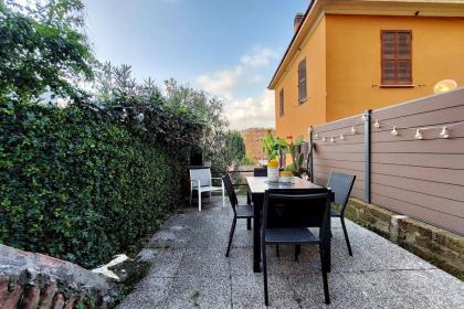 Cozy Vatican Loft with Terrace - image 15