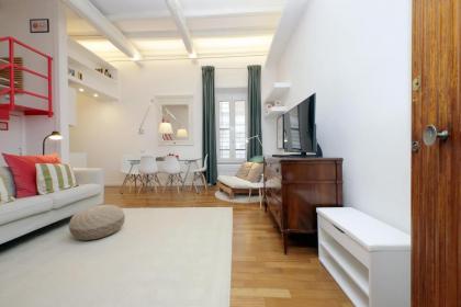 Serpenti Delightful Apartment - image 4