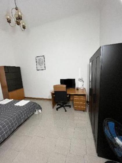 Two Double Bedroom - City Center - Self Check-in - image 10