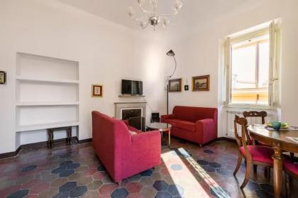 CHARMING APARTMENT AT SPANISH STEPS no elevator - image 11