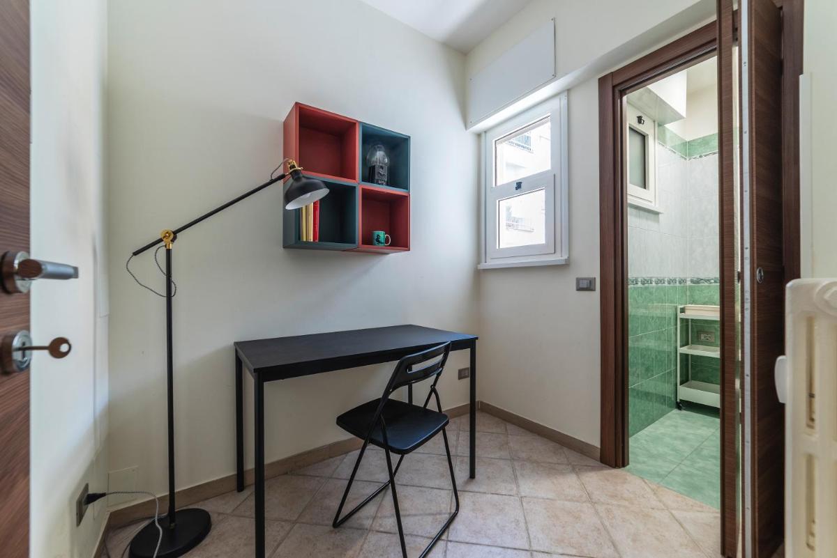 Santa Croce & MM San Giovanni Apartment - image 3