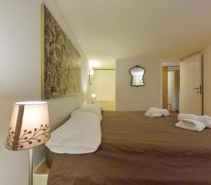 Navona Gold Apartment - image 20