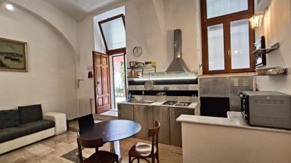 Loft Home Sanniti - image 10