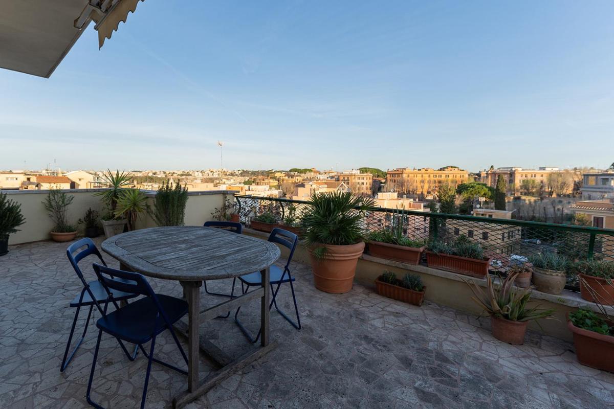 Aventino Terrace - main image