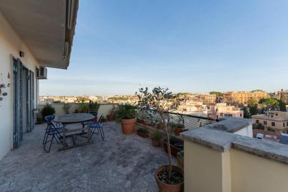 Aventino Terrace - image 17