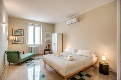 Borgo Vittorio 2 bdr 2 bath St Peter's - image 16