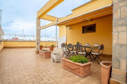 La Terrazza di Paola San Giovanni - image 12