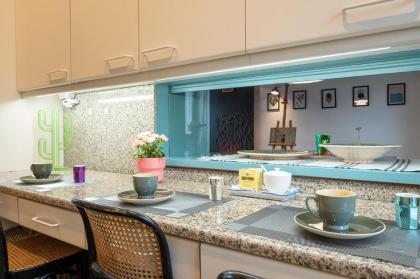 Tiffany's apartment Flaminio - image 3