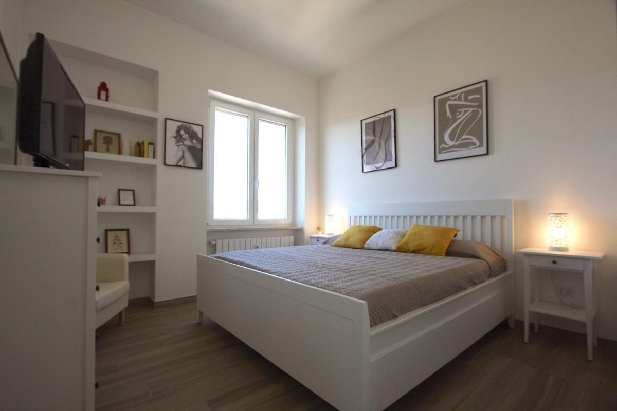 Sunny Flaminio Terrace Penthouse - image 5