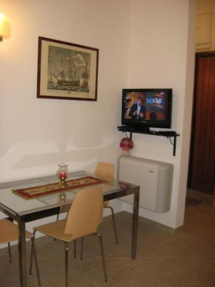 OPERA THEATER APARTMENT - ROMA CENTER - image 9