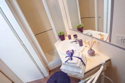 Comfortable apartment very close to the Vatican Free Wifi no123 - image 15