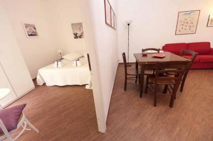 Comfortable apartment very close to the Vatican Free Wifi no123 - image 4