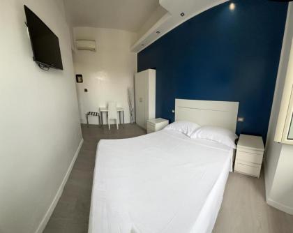 Boutique Rooms - image 15