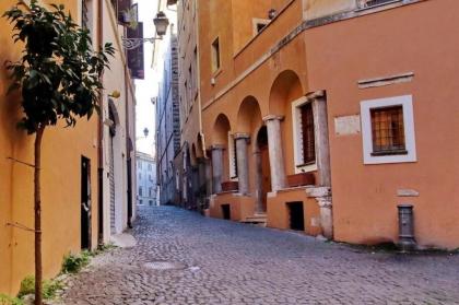 Affascinante Penthouse Roma Segreta (Ghetto) - image 8