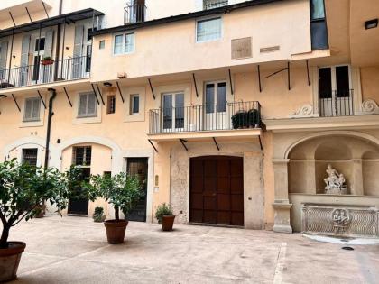 Torre della Scimmia apartment - image 11