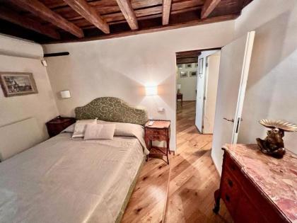 Torre della Scimmia apartment - image 8