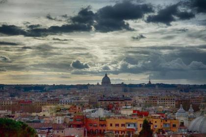 Air Vatican - image 10