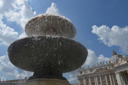 Air Vatican - image 8