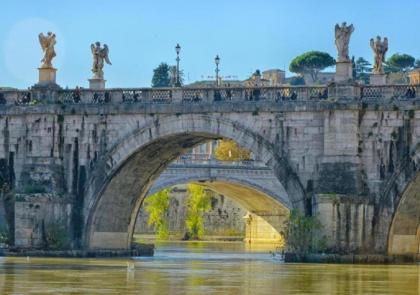 Air Vatican - image 9