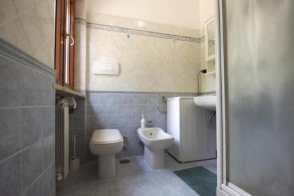 Appia Antica 1BR with swimming pool - image 16