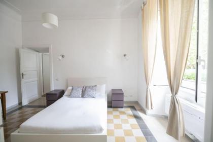 Lovely and new apartment near Termini Station - image 12