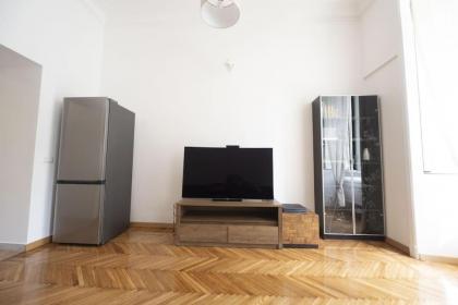 Lovely and new apartment near Termini Station - image 15