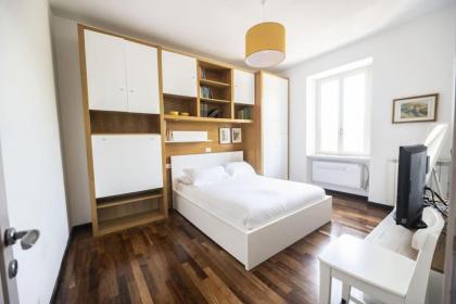 Testaccio Luminous and Large Apartment - image 18