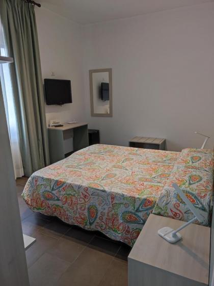 Belvedere Rooms Guest House - image 12