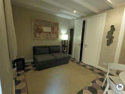 Ibernesi Luxury Home - image 12