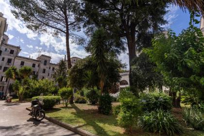 Lovely flat in Testaccio - image 19