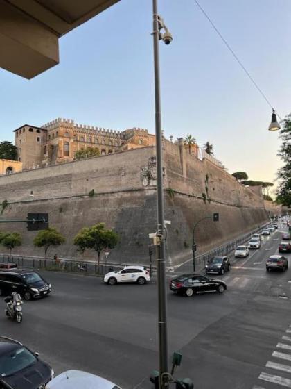 La Rosa del Vaticano con vista - image 1