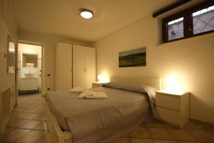 Appia Antica 2BR with swimming pool - image 20