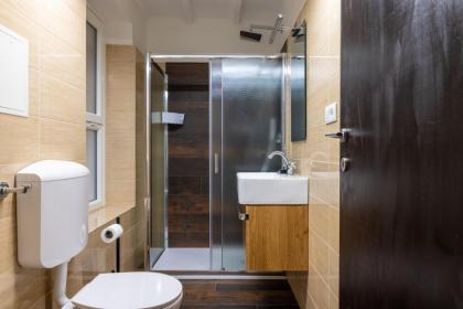 woodstyle apartment - navona - image 15