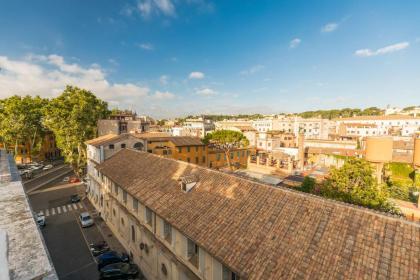 Trastevere Terrace Attic - image 7