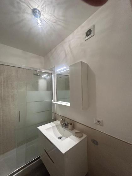 RED SKY APARTMENT - PORTA DI ROMA - image 16