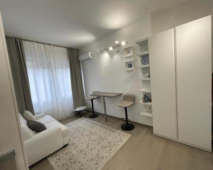 Bilocale San Giovanni design apartament - image 18