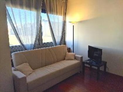 Nice apartment in Roma near San Giovanni Train Station - image 2