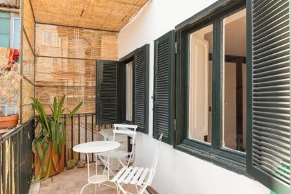 Piede Charming Apartment - image 10