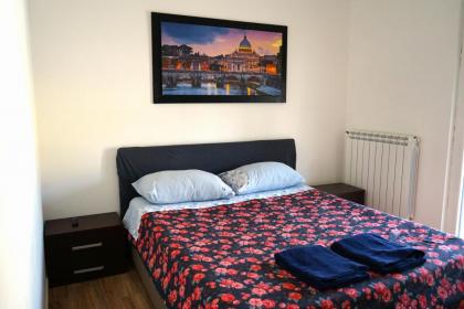 Cozy Rooms Rome - image 8