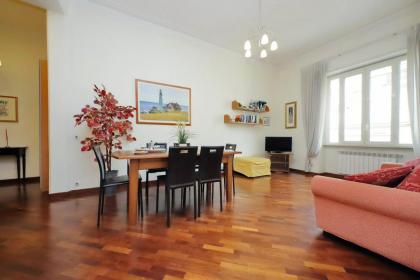 Two Bedrooms Cimabue Apartment - image 7