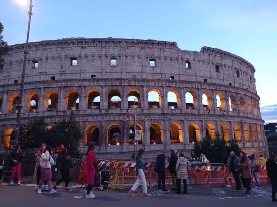 Graziosa Casa al Colosseo - image 2