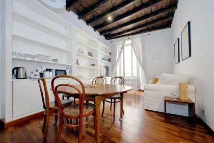 Beautiful Apartment in Campo de Fiori - image 7